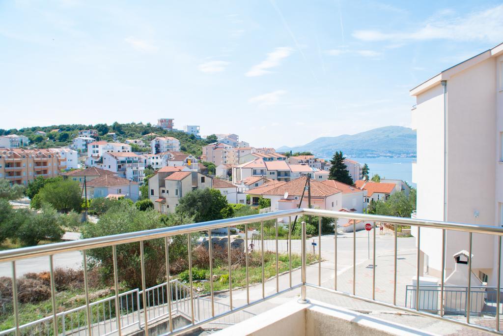 Apartment Horizont Trogir Luaran gambar